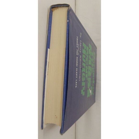 Saturday the Rabbi Went Hungry – VG+ Vintage Mystery Hardcover Book - Picture 4 of 10